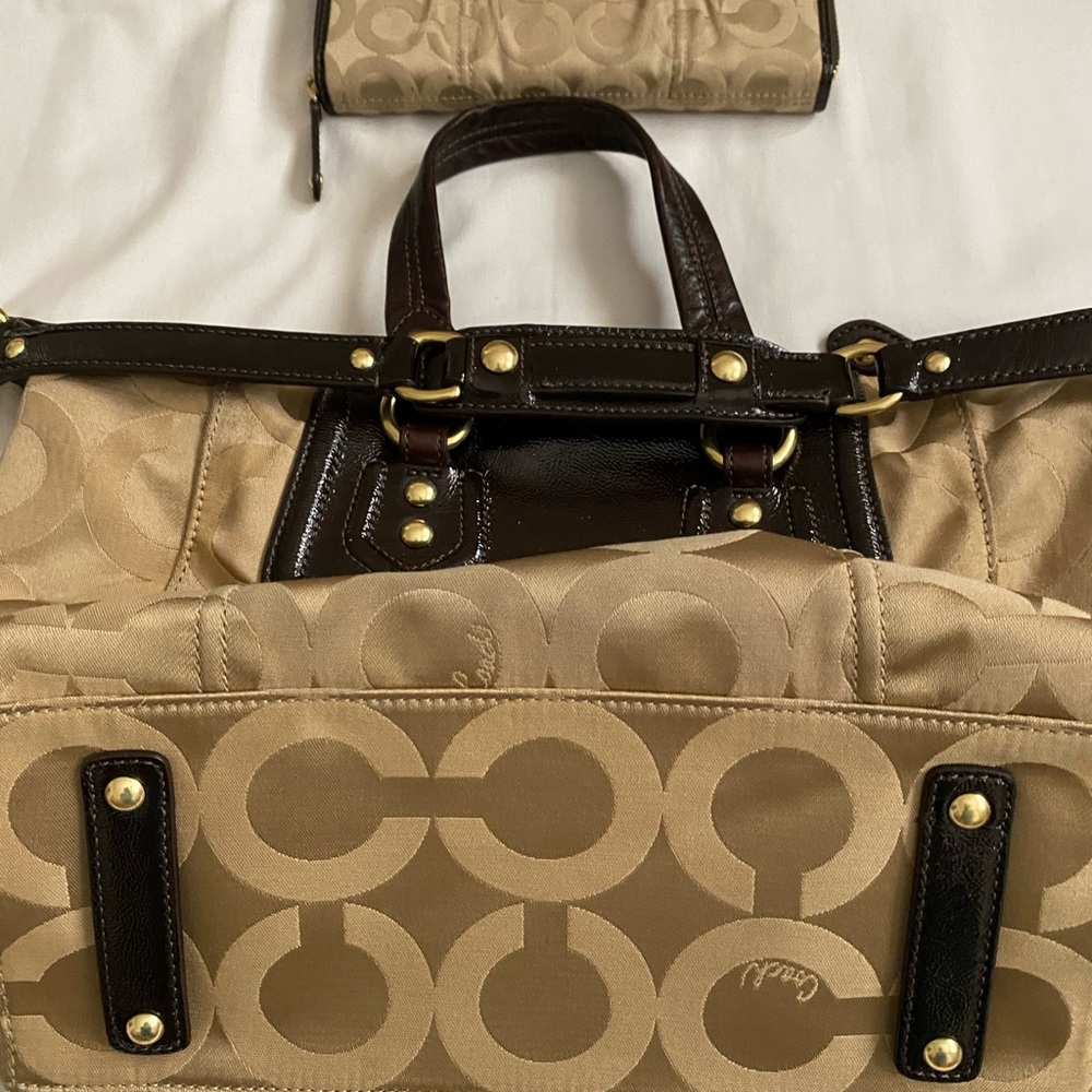 Coach Handbag & Wallet Set - Picture 6 of 6